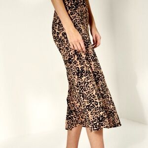 Aritzia Wilfred Leopard Midi Skirt (Size 8)